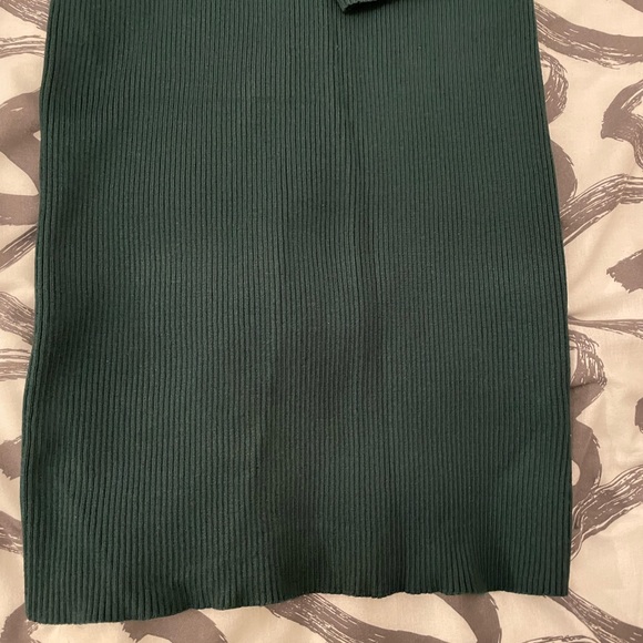 Knitted slip fit dress - Picture 2 of 2